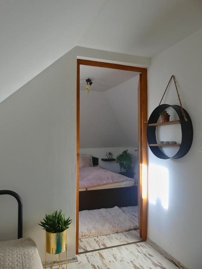 Csuecsoek Vendeghaz Apartment Eger Exterior photo